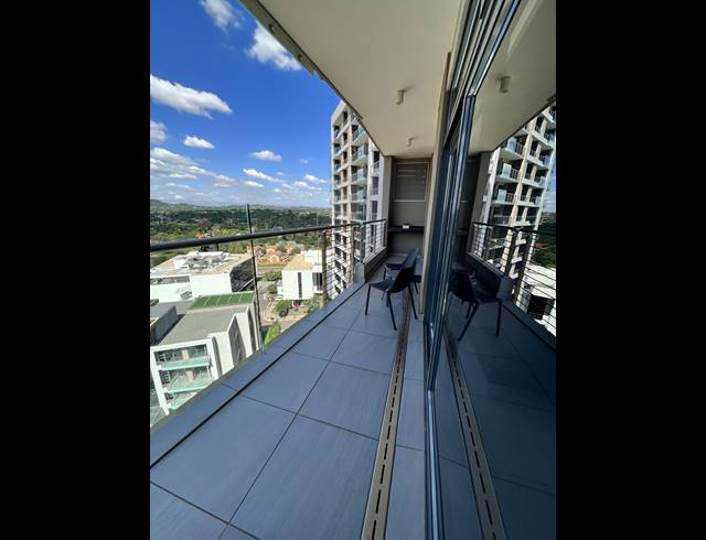 2 BEDROOM APARTMENT FOR SALE IN MENLYN